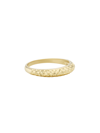 Dainty Cut Gold Ring