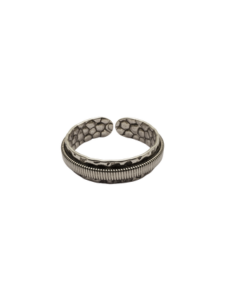 Flat Bass string Hammered Bangle Ring for Man