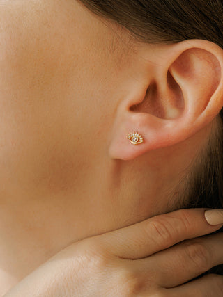 Sparkling Eye Studs