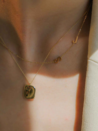 Sculptural Base Pendant Necklace