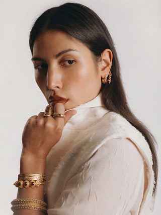 Jasmine Oval Hoop Earrings
